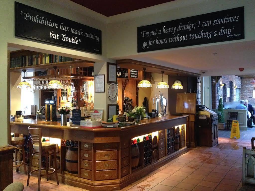 The Royal Oak, Kelsall المظهر الخارجي الصورة