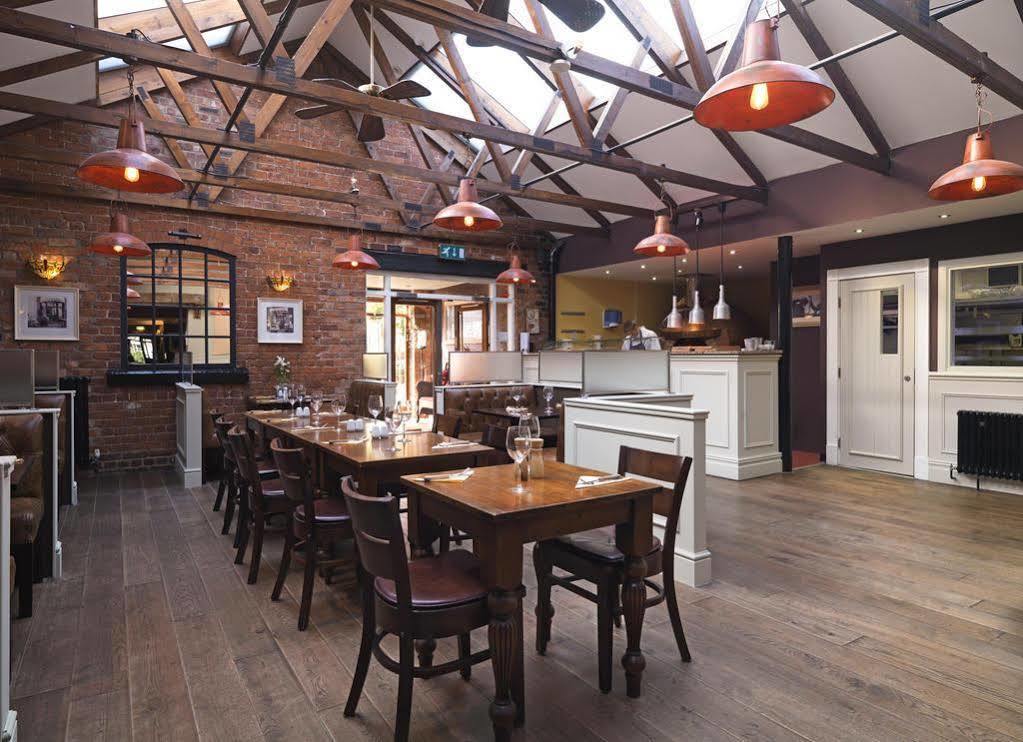 The Royal Oak, Kelsall المظهر الخارجي الصورة